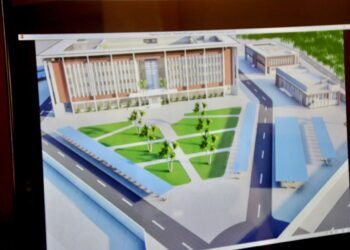 Pose de première pierre du futur immeuble du Ministère de la Défense Nationale et de la Reconstruction de l’Armée