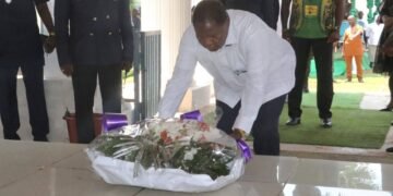 Le Président Touadéra a pris part à la cérémonie commémorant le 16ᵉ anniversaire du décès de l’ancien Président André Kolingba