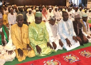 Les musulmans ont rompu le jeûne du Ramadan au Palais de la Renaissance