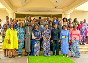 La 3e édition du Salon national de l’entrepreneuriat féminin (SANEF) s&rsquo;est clôturée