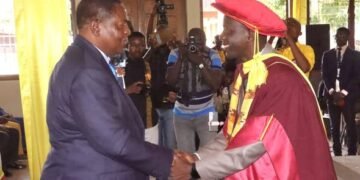 Le Président Touadéra a pris part à la cérémonie d’investiture du nouveau Doyen de la Faculté de Théologie Évangélique de Bangui