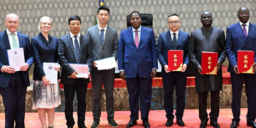 Le président Touadéra met l&rsquo;accent sur la mécanisation de l&rsquo;agriculture et la modernisation des transports publics