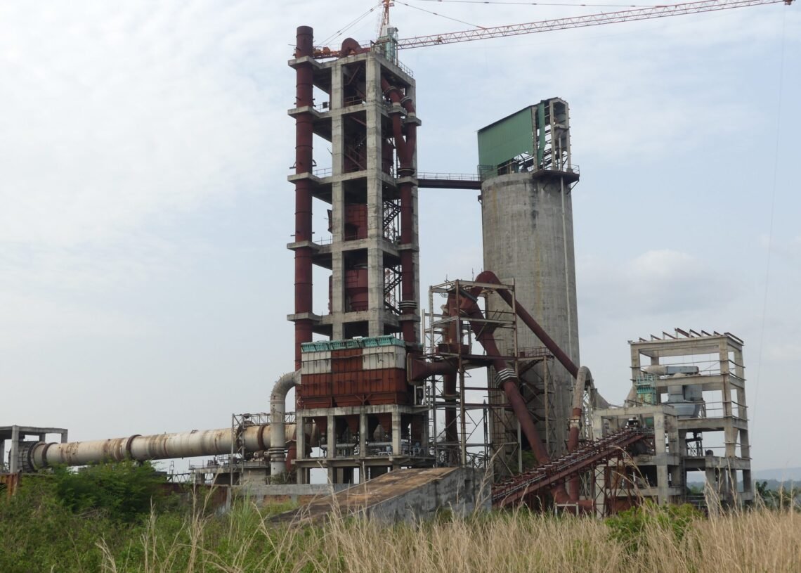 La cimenterie de Nzila reprendra bientôt ses activités, assure le gouvernement